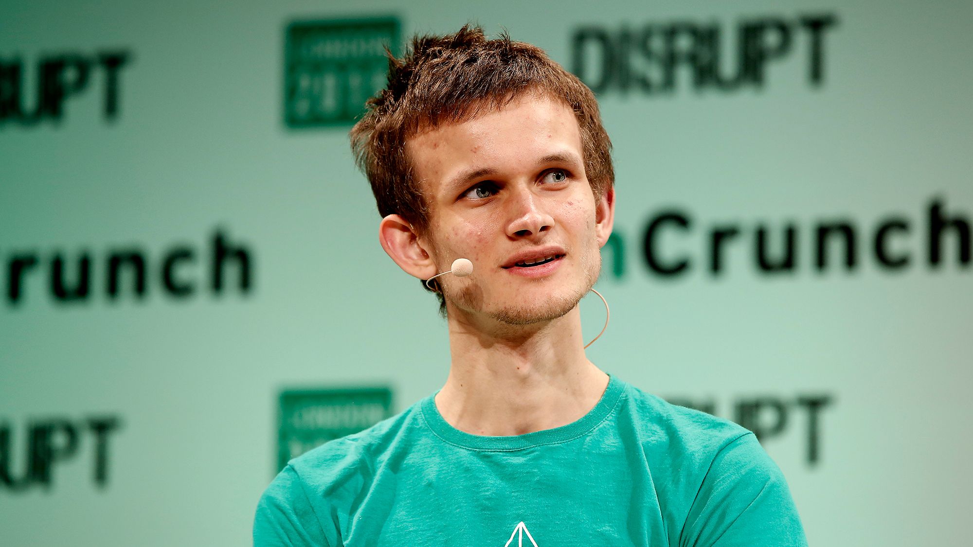 Vitalik Buterin, SEC’in Tavrına Dair Tasalarını Söyledi Vitalik Buterin, SEC’in Tavrına Dair Tasalarını Söyledi