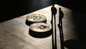 Bitcoin EOS Ethereum Kripto Para