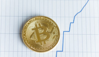 Bitcoin Gümüş İlişkisi