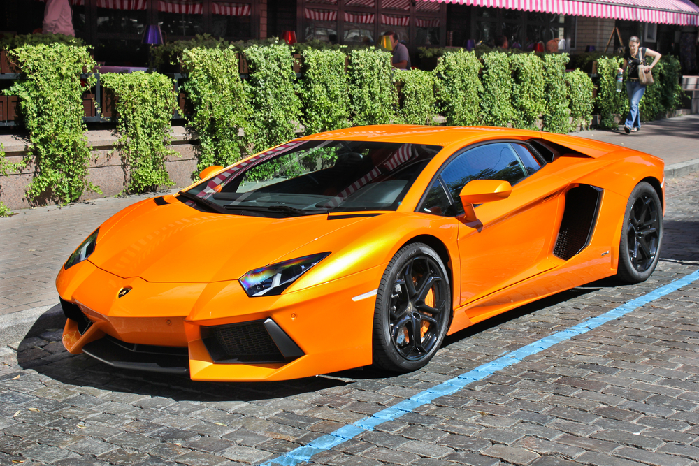 Bitcoin BTC ve Lamborghini