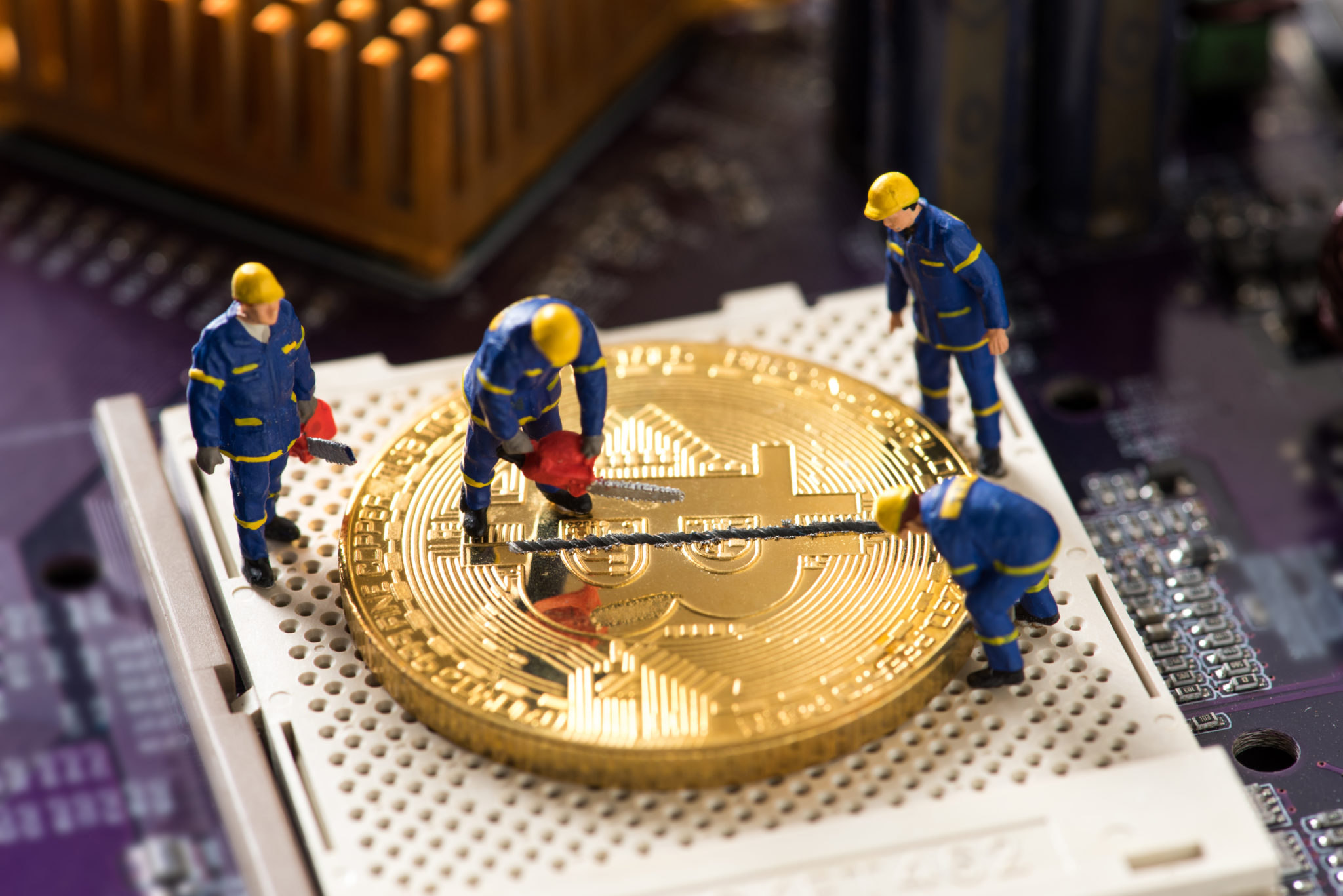 Bitcoin Madencileri Ürettiklerinden Fazlasını Satıyor Madencilerin Yeni Gözdesi BSV