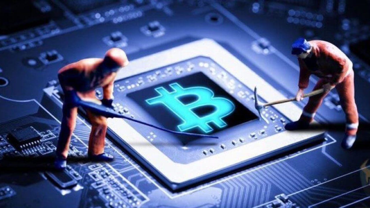 bitcoin madenciligi zorluk seviyesi dusuyor