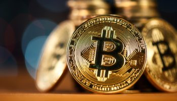 bitcoin parabolik hareketine devam ediyor