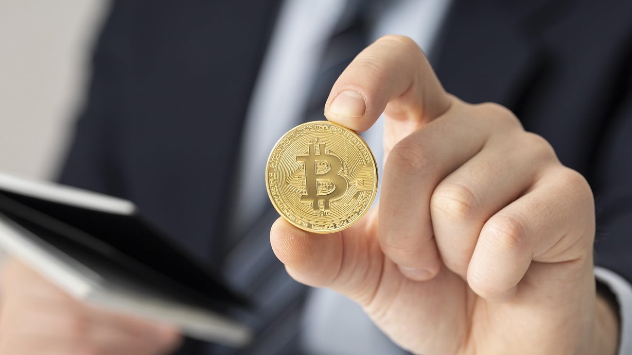 unlu yatirim sirketi bitcoine btc 182 milyon dolarlik yatirim yapti
