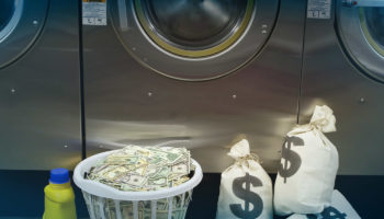 avustralyada bitcoin btc degil bankalar kara para akladi