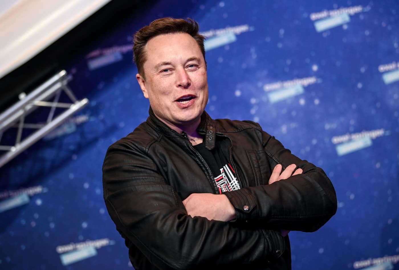 elon musk clubhouseda kripto paralar ve bitcoin hakkinda konusuyor