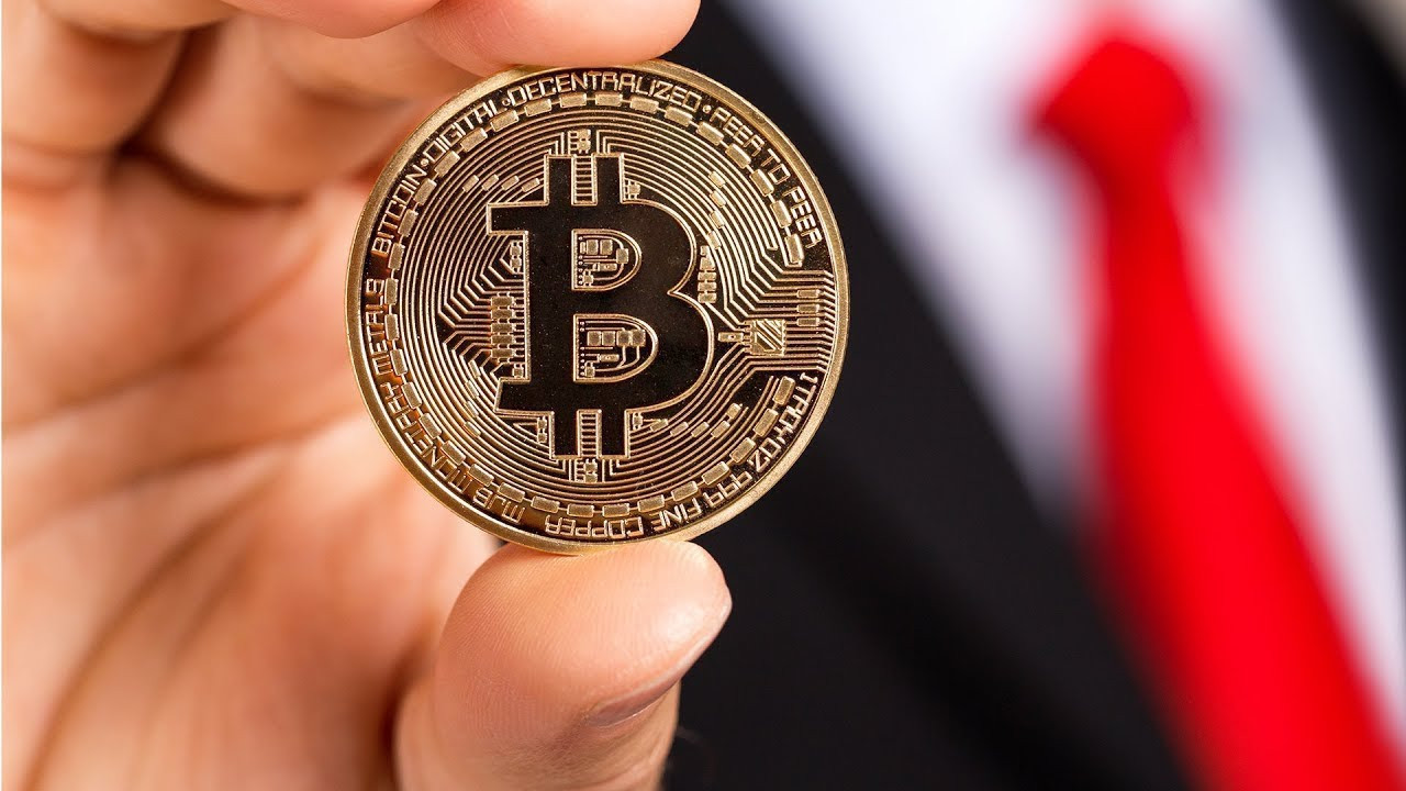 BITCOIN