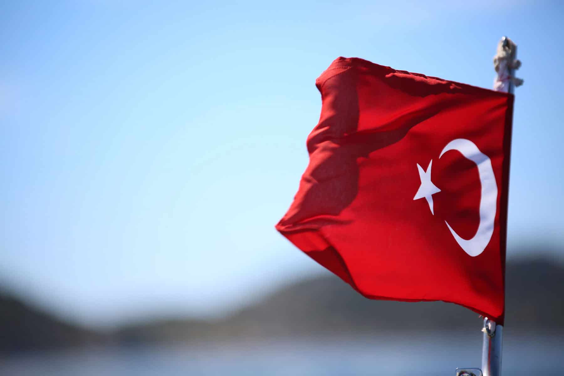 history meaning turkish flag