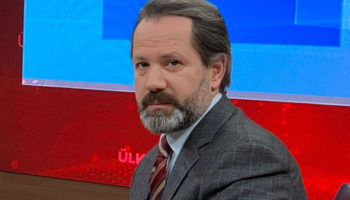 451AC6A0 DF8E 4FF4 B2ED 71A90C75CD46