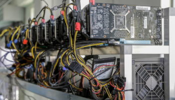 cinli bitcoin btc madencilik sirketi bit mining tasinmak icin 50 milyon dolar topladi