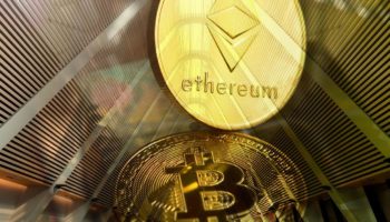 bitcoin ve ethereumu birlestiren ilk etf kanadada islem gormeye basladi