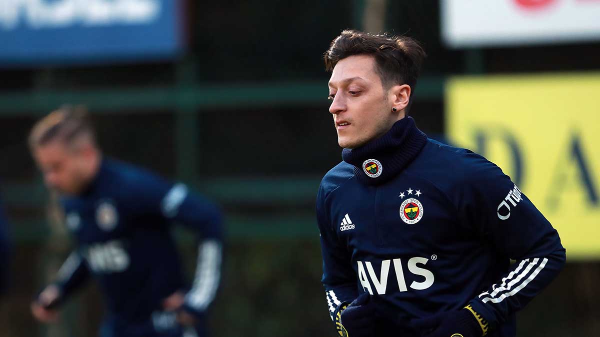 btc eth ozil