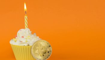 bitcoin 13 yasini kutluyor