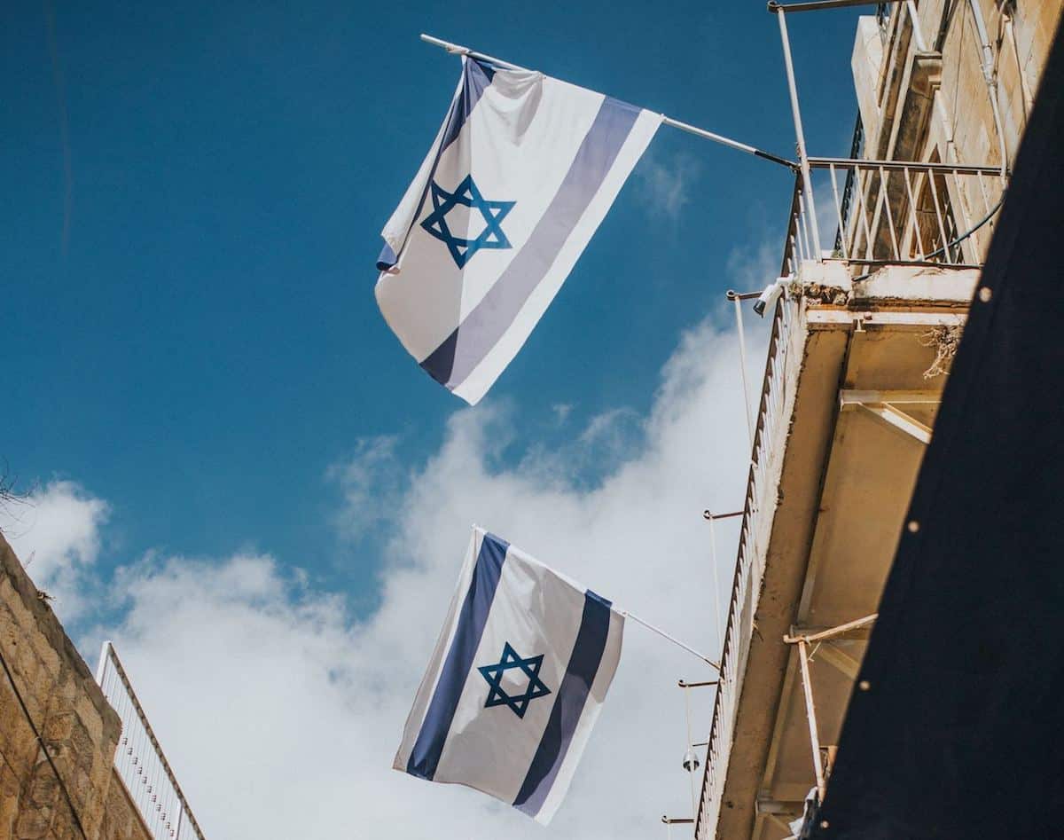 binancein duzenleyici mudahalesinin ardindan israildeki faaliyetlerini durdurdugu bildiriliyor
