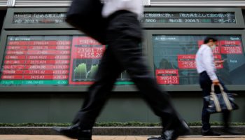 bloomberg ve elwood technologies kurumsal kripto ticareti sunmak icin anlasti