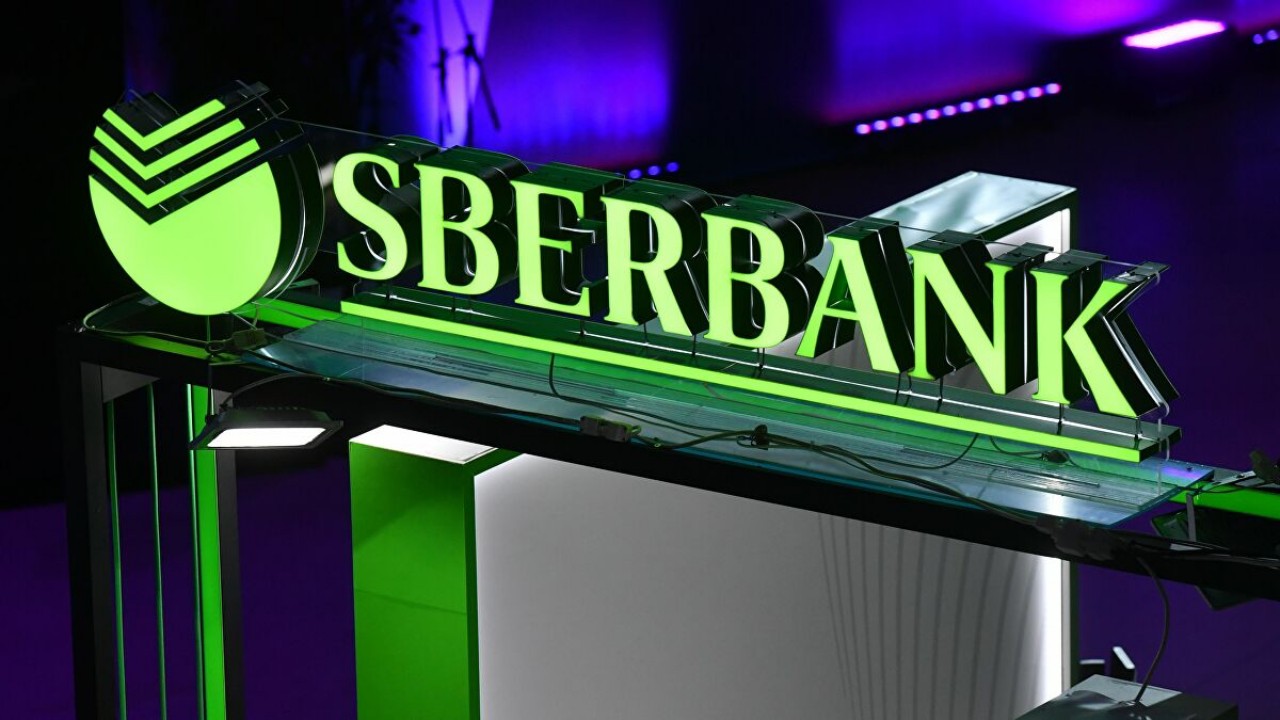 rusyanin en buyuk bankasi sberbank avrupa pazarindan cekiliyor 6