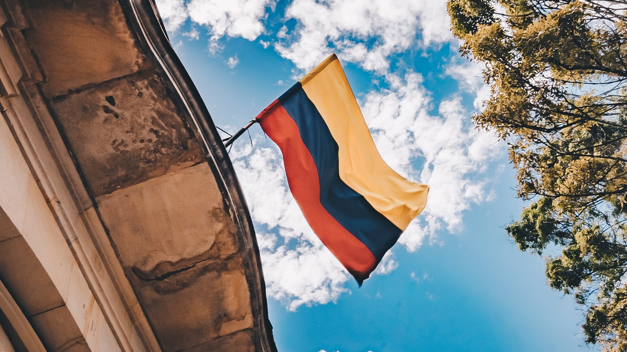 Kolombiyanin Vergi Kacakciligina Karsi Kozu Dijital Para Birimi