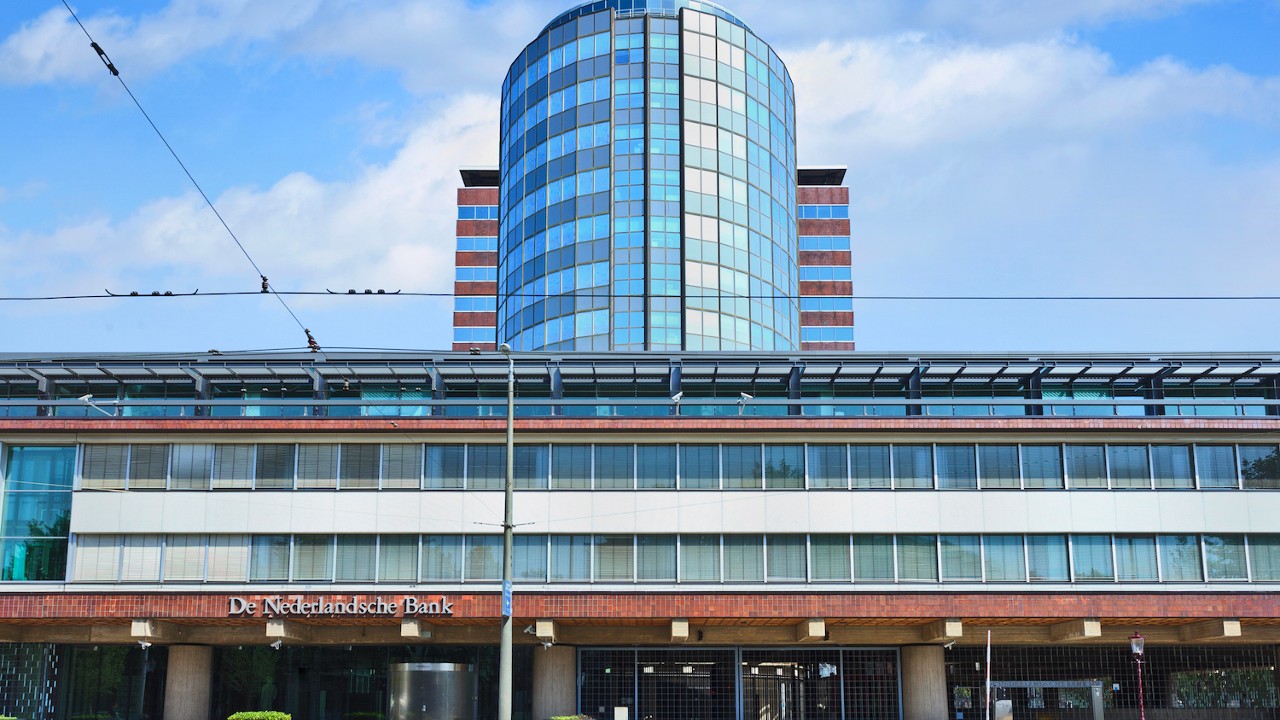 Coinbase Hollandada Duzenleyici Onay Aldi