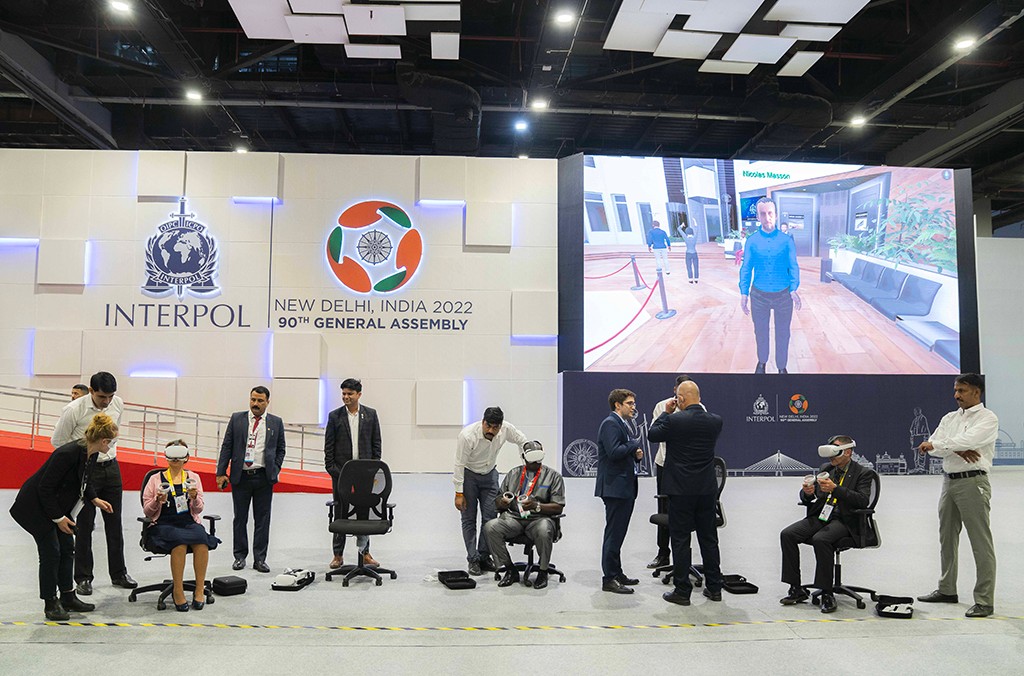 Interpol Metaversede Kapilarini Acti