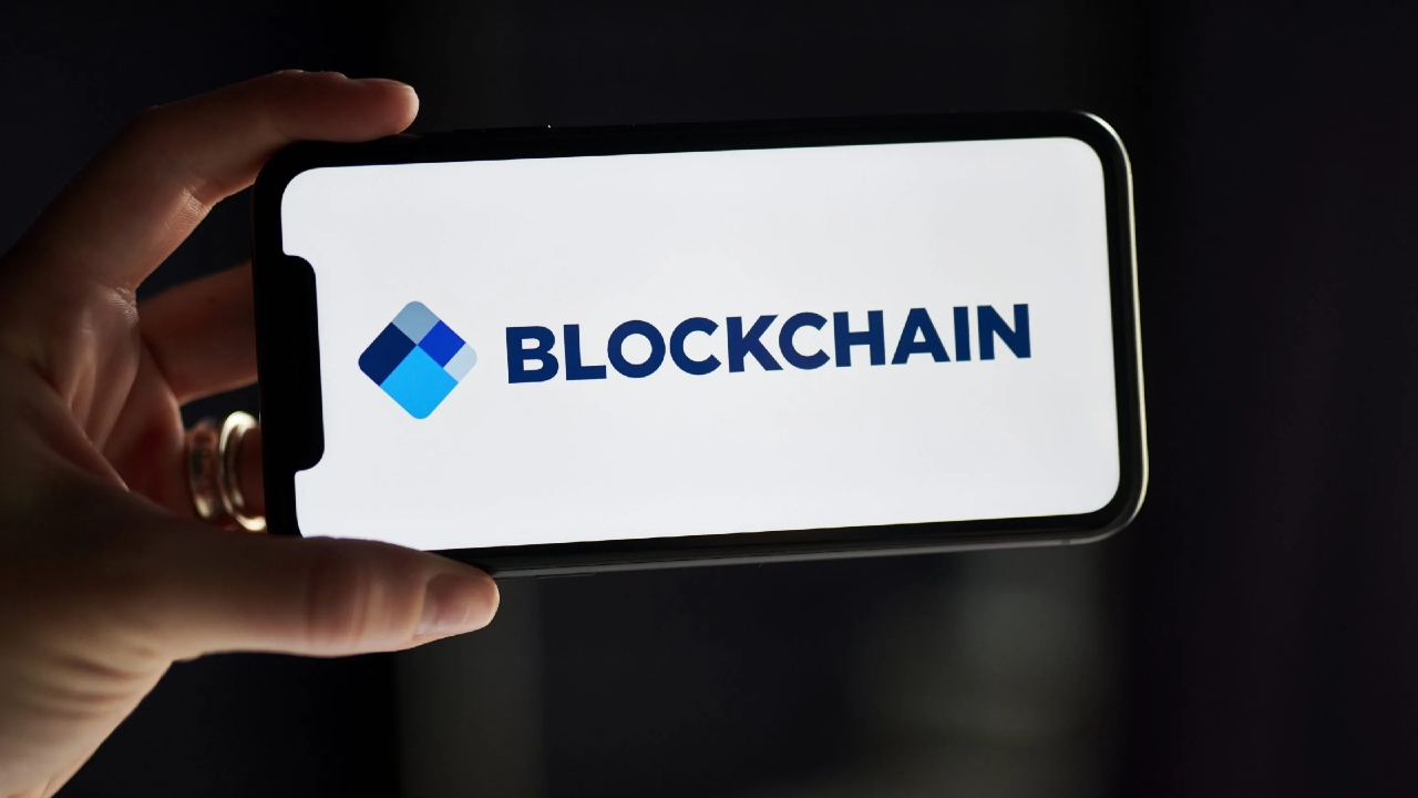 Kripto Para Borsasi BlockchainCom Artik Singapurda