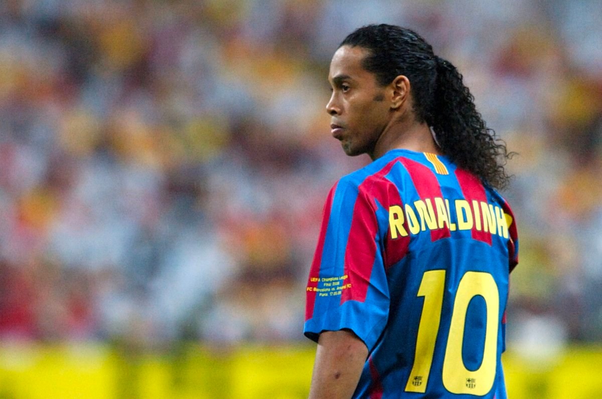 Ronaldinho Kripto Projesine Katildigi icin Elestirildi
