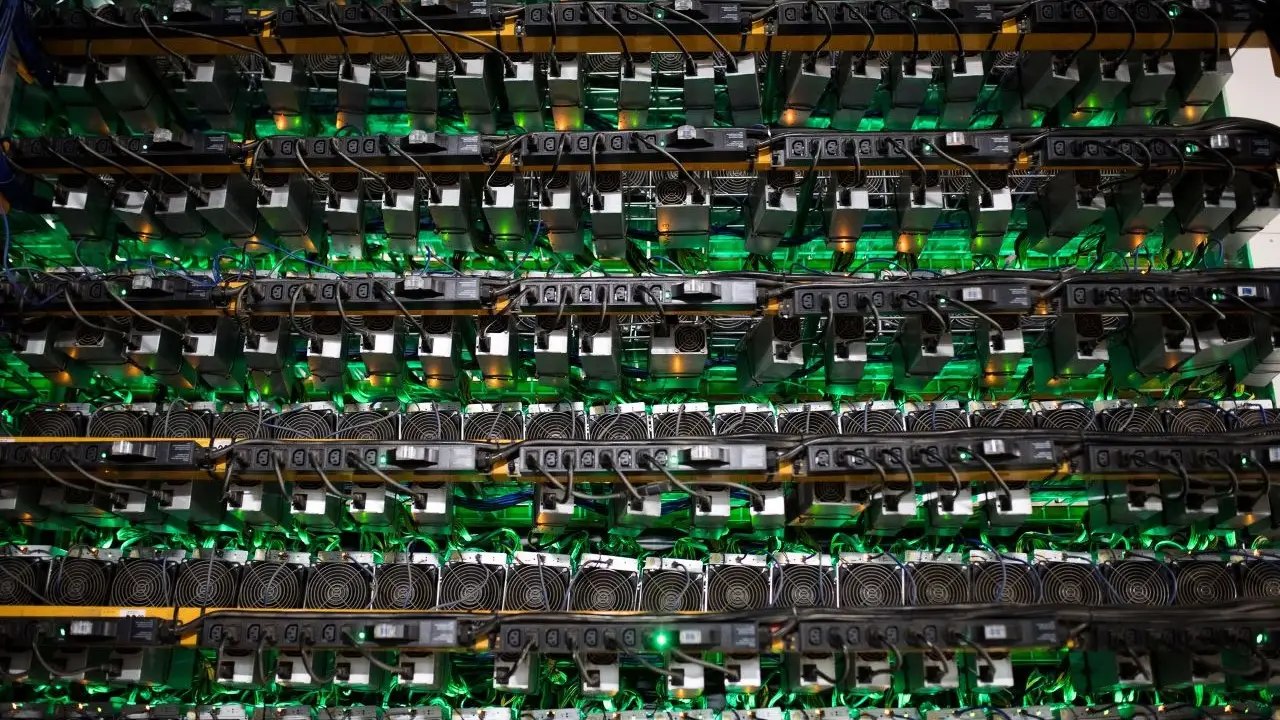 Riot Blockchain Ucuncu Ceyrekte Gelir Kaybi Yasadi