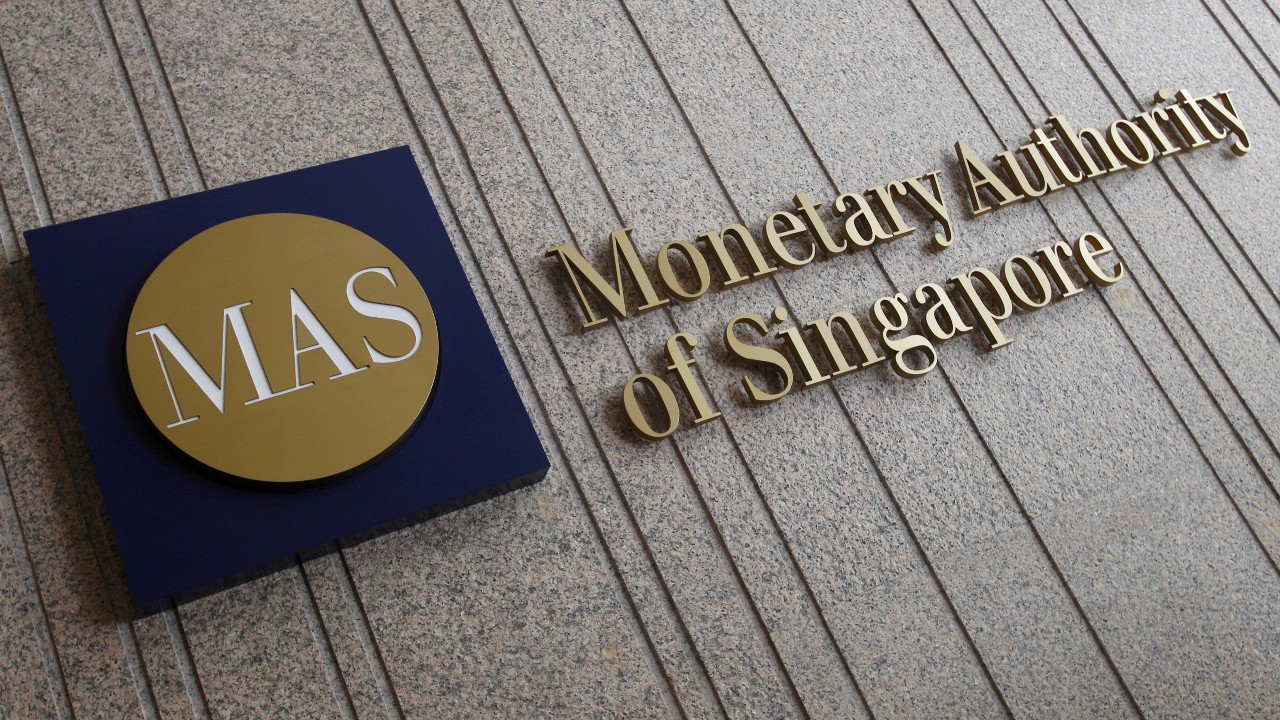 Singapur Binance ve FTXe Karsi Tutumuna Yanit Verdi