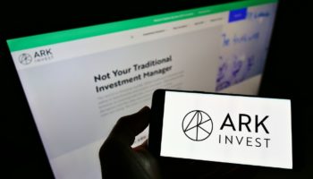 ARK Invest Tesla ve Coinbase Hisselerine Yogunlasti