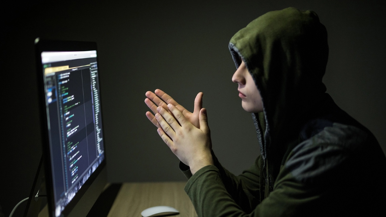 Hack Sayesinde Dakikalar Icinde 15.5 Milyon Dolar Kazandi