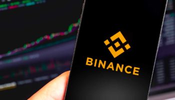 Binance Bazi Hesaplarin Para Cekme Islemlerini Durdurdu