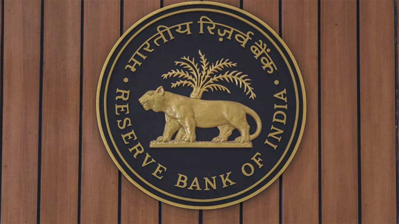 Hindistan Merkez Bankasi Baskani Kripto Paralari Hedef Aldi