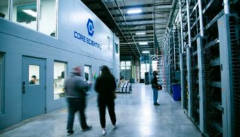 BlackRock ve Apollo Core Scientifice Borc Verenler Arasinda