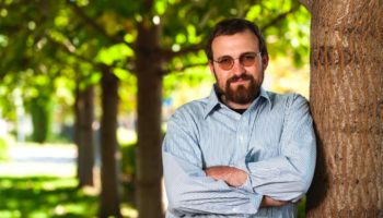 Cardano Kurucusunun NFT Fotografi Tartismalari Atesledi