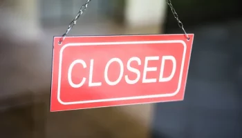 depositphotos 132666546 stock photo closed tag inside window