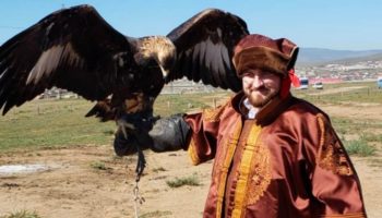 Cardano Kurucusu Uzaydan Düşen Nesneleri Arıyor