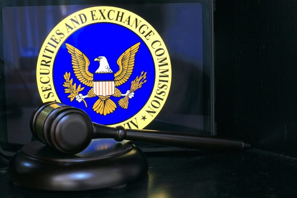 sec-coinbase-davasi-1-960x640.jpeg